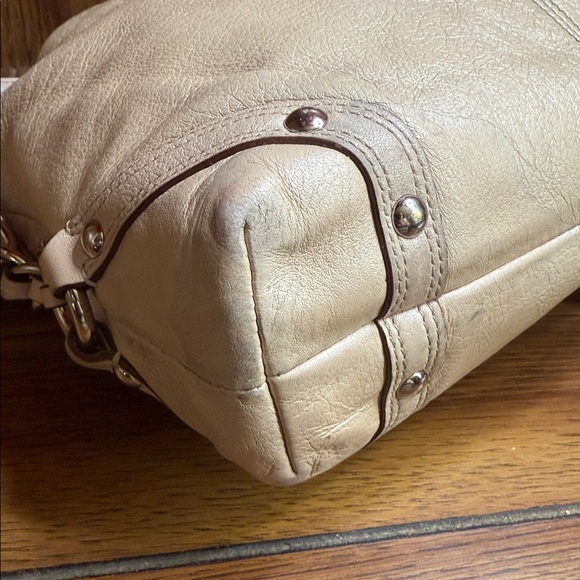 Coach Cream Brooke Hobo Soft Milled Leather Shoulder Bag - Picture 8 of 11